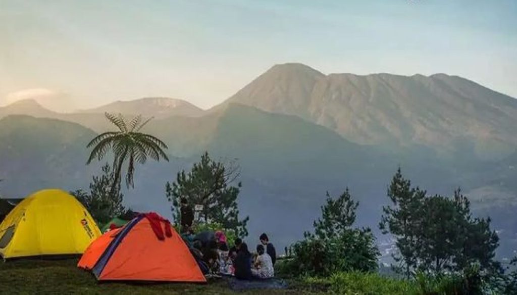 Bukit Cita-cita, tempat wisata yang mengharuskan kita treeking untuk sampai di puncaknya