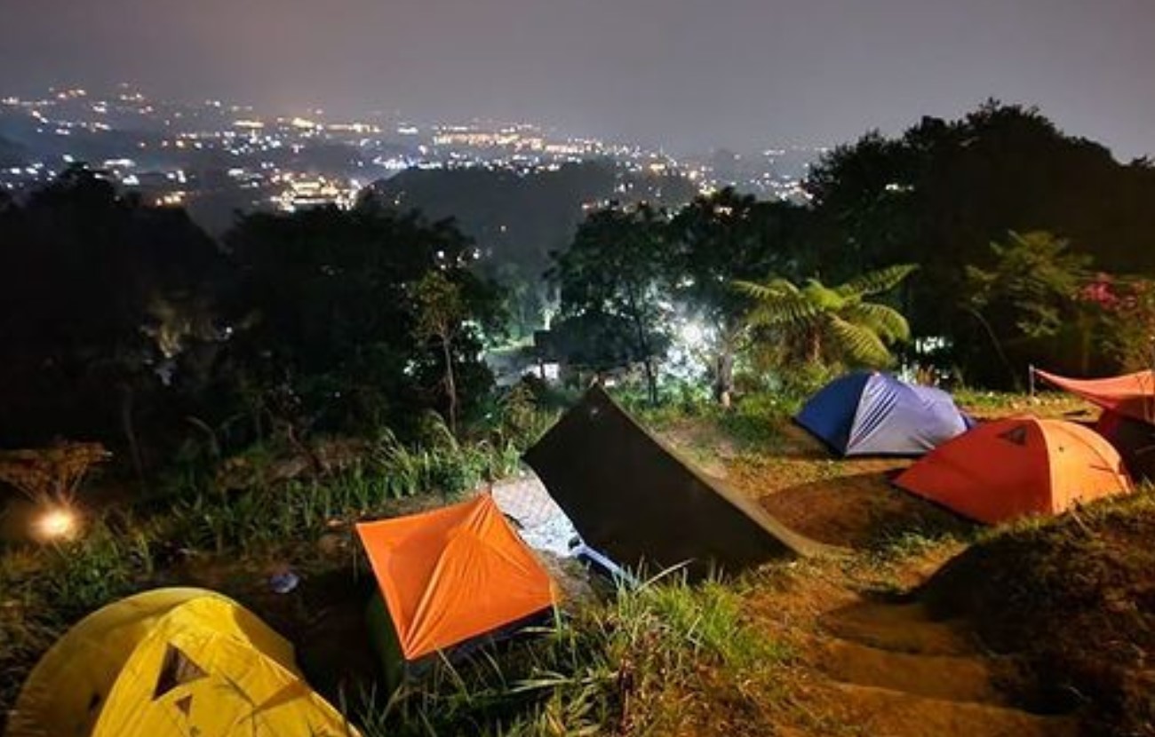 Pemandangan city light di Bukit Gunder Bogor | Foto: Instagram/bukit_gunder