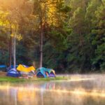 Camping di Hutan