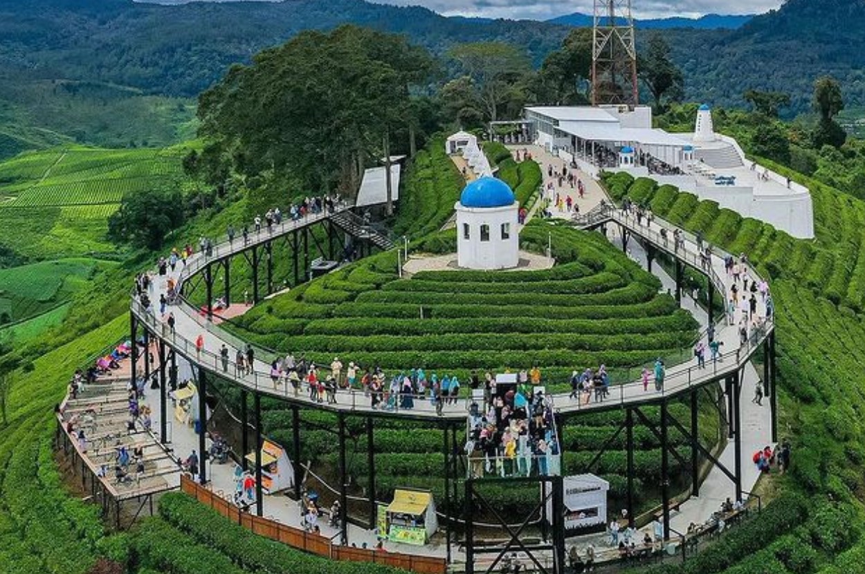 Sky Bridge Nimo Highland Bandung | Foto: Instagram/nimohighland