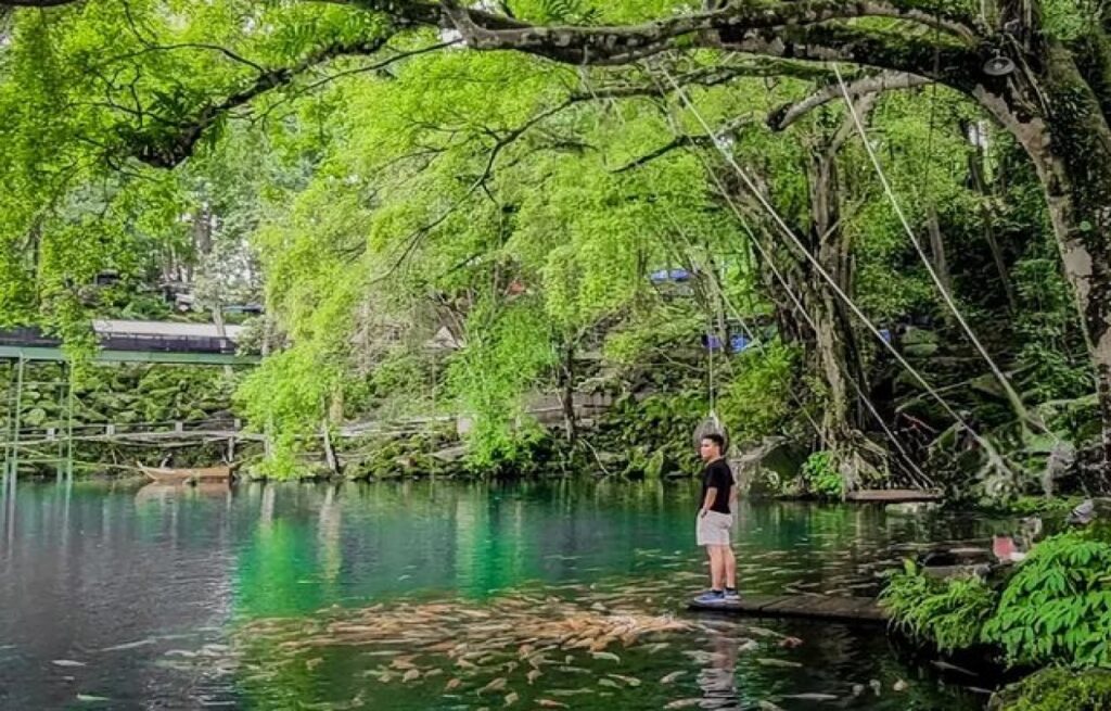 Telaga Biru Cicerem Kuningan