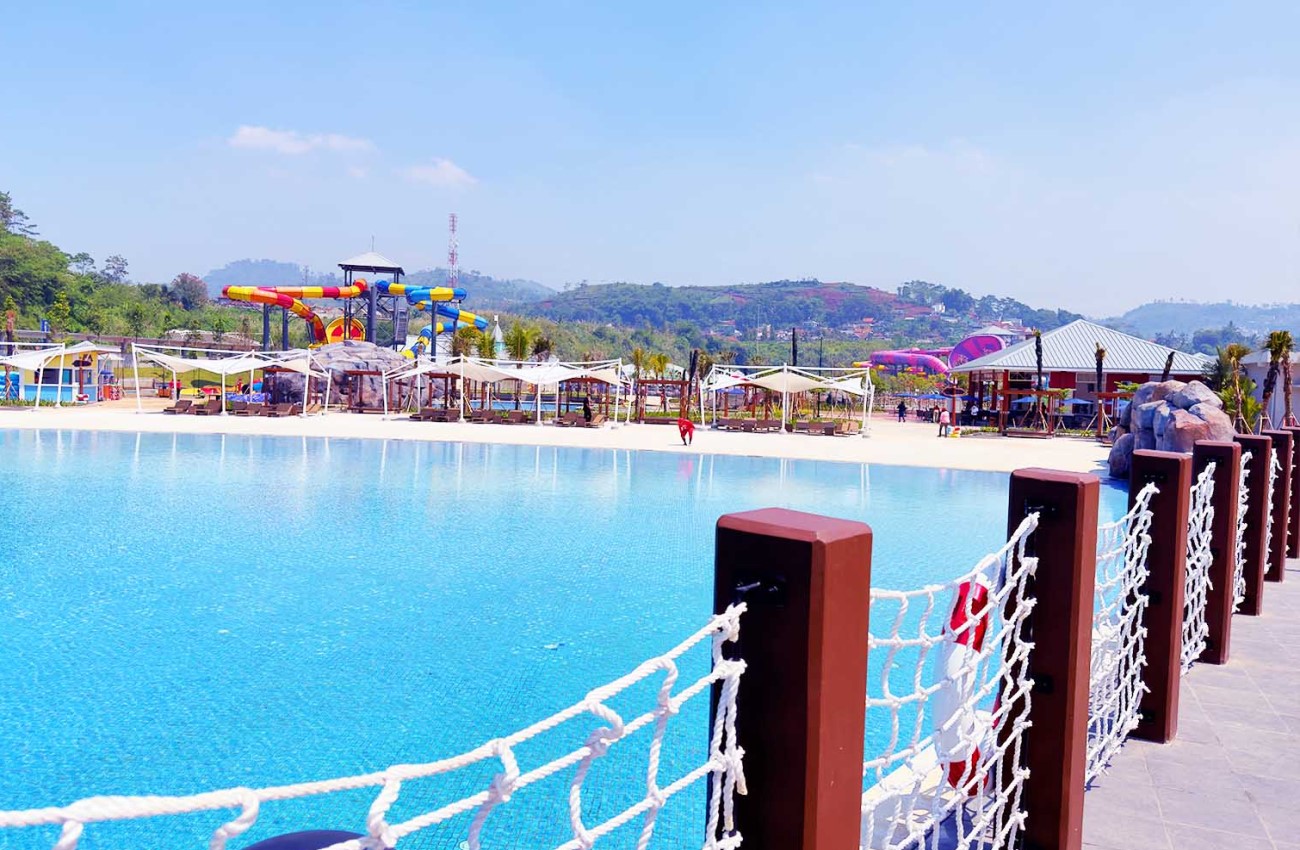 Kolam ombak di Wahoo Waterworld Bandung | Foto: wahoowaterworld.co.id